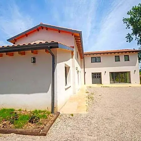 La Bocarona Hotel